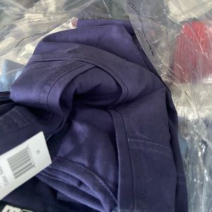 Women’s purple scrubs size medium Medgear